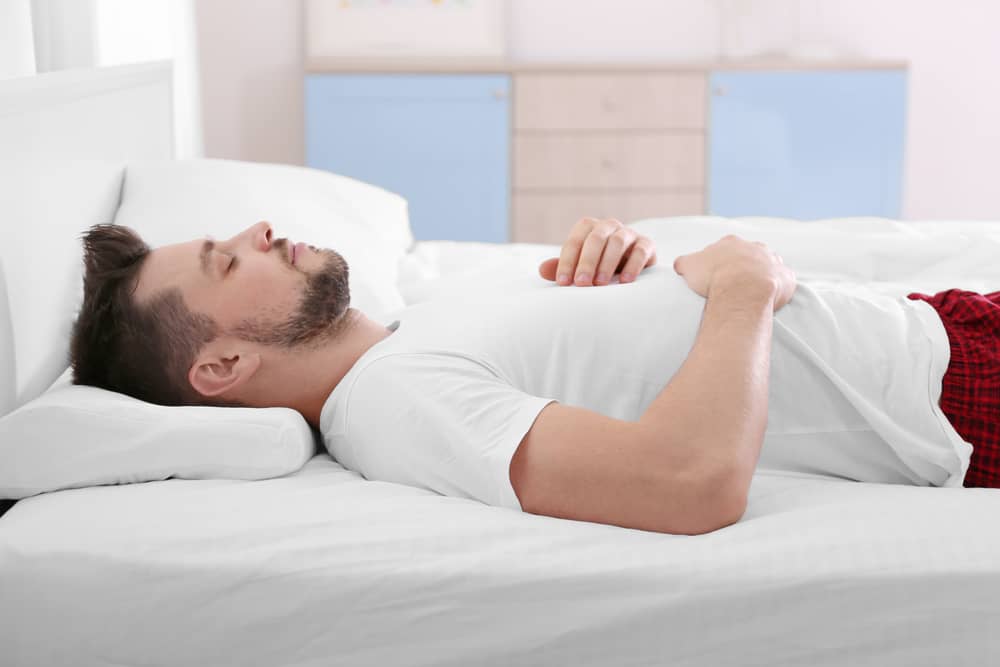 Avoid sleeping on your face during your bulbous rhinoplasty recovery. This can increase swelling and bruising.